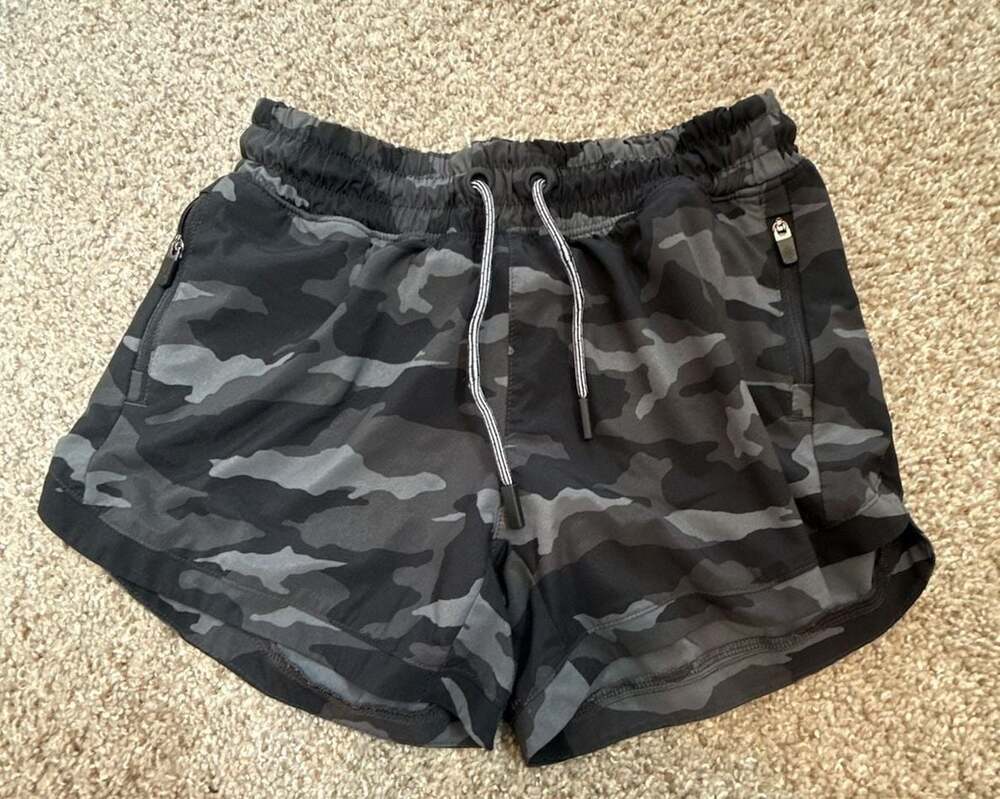 Athleta Girl Camo Athletic Shorts Size L/12